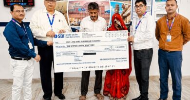 SBI ने शहीद अग्निवीर के परिजन को दिये 1.5 करोड़ रुपए
