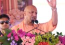 सपा-कांग्रेस से सतर्क रहेंगे तो सुरक्षित रहेंगे – सीएम योगी